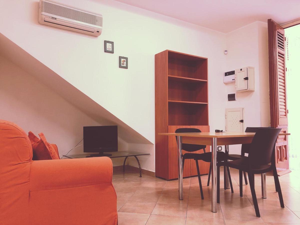 דירות בגרייה Casa Adriana מראה חיצוני תמונה